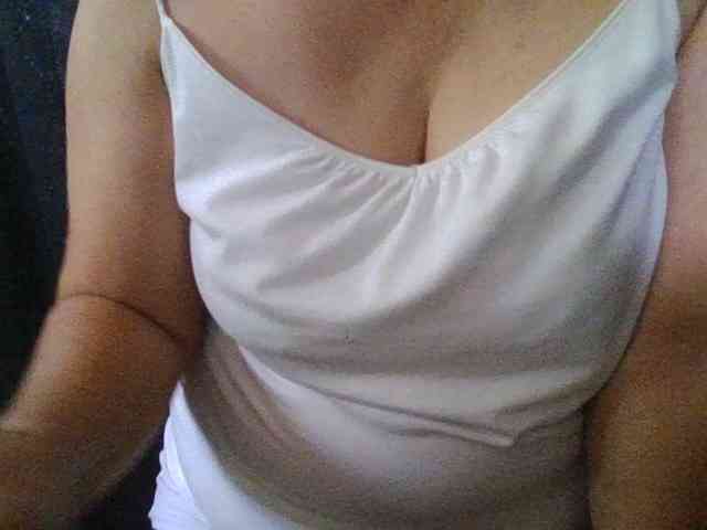 HotSqrt4u webcam