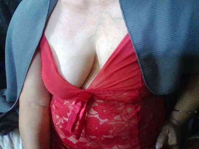 HotSqrt4u webcam
