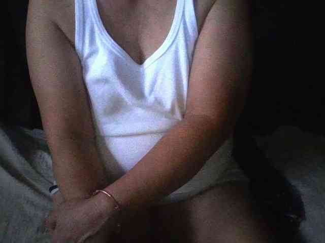 HotSqrt4u webcam