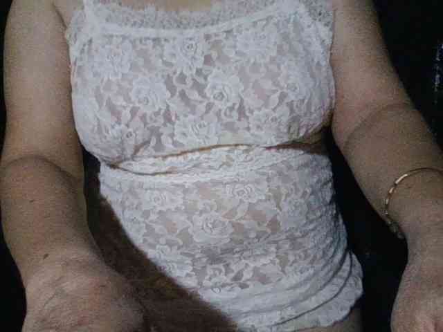 HotSqrt4u webcam