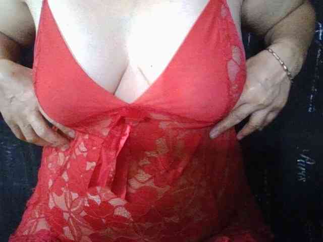 HotSqrt4u webcam