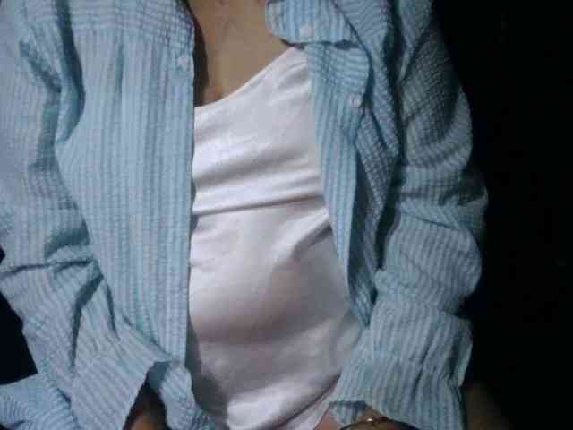 HotSqrt4u Live Webcam on BongaCams