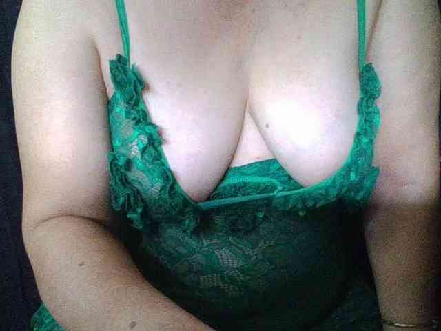 HotSqrt4u webcam