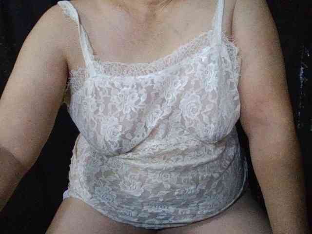 HotSqrt4u webcam