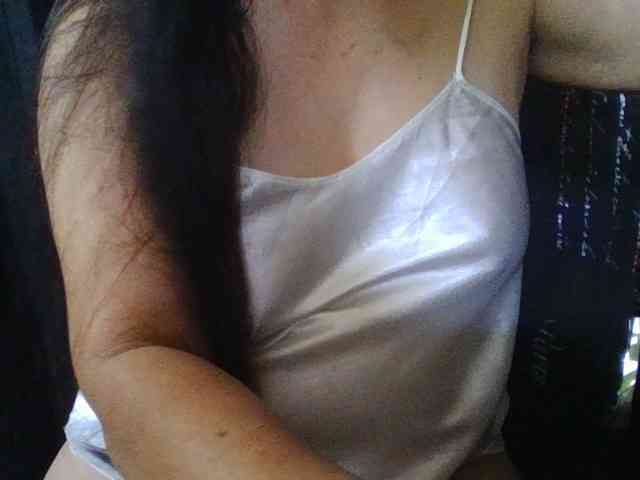 HotSqrt4u webcam