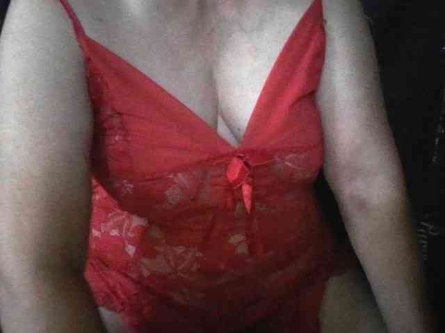 HotSqrt4u webcam