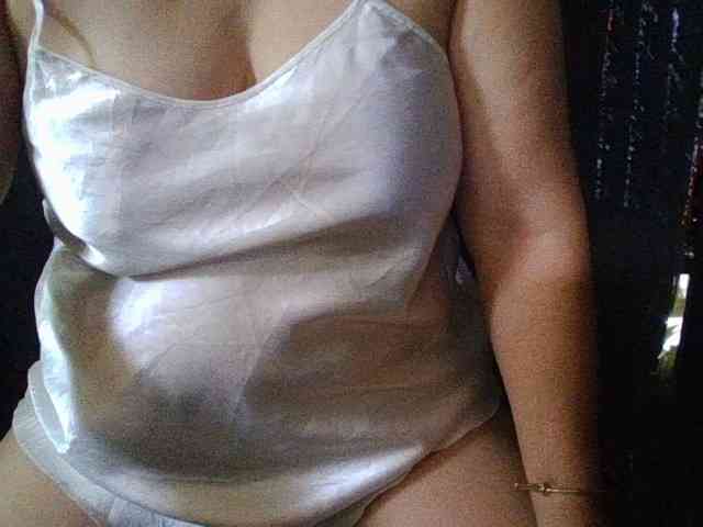 HotSqrt4u webcam
