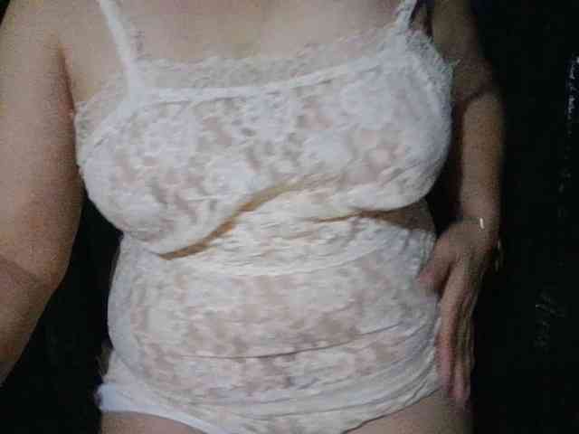 HotSqrt4u webcam