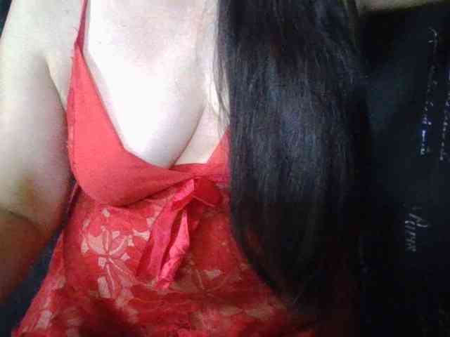 HotSqrt4u webcam