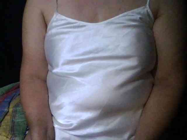 HotSqrt4u webcam