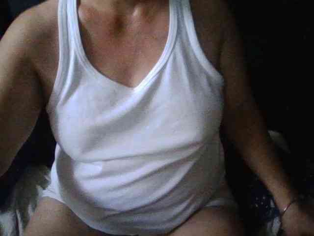 HotSqrt4u webcam