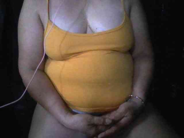 HotSqrt4u webcam