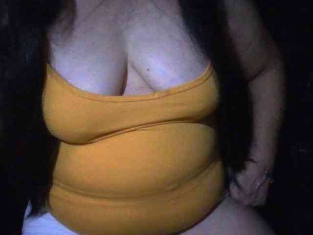 HotSqrt4u webcam