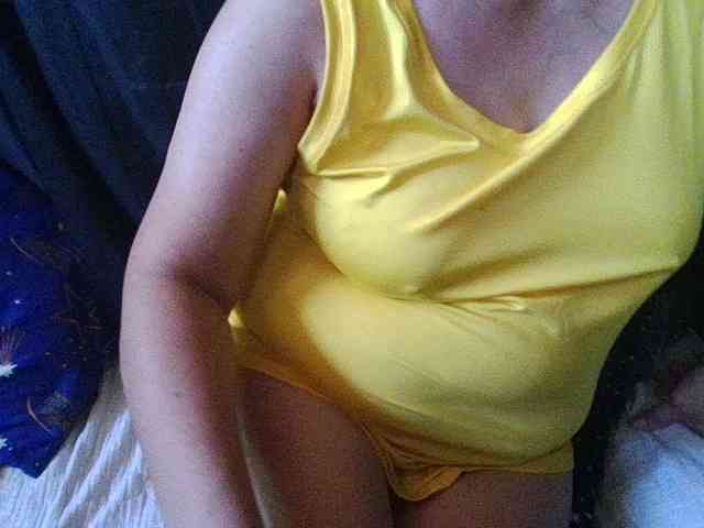 HotSqrt4u webcam