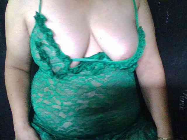 HotSqrt4u webcam