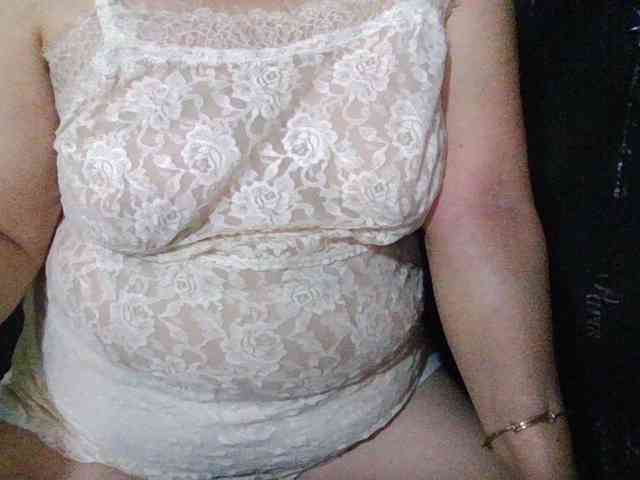 HotSqrt4u webcam