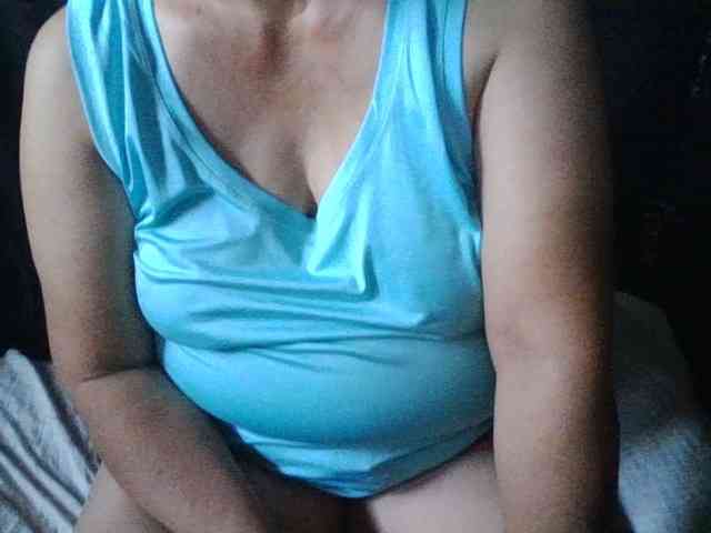 HotSqrt4u webcam