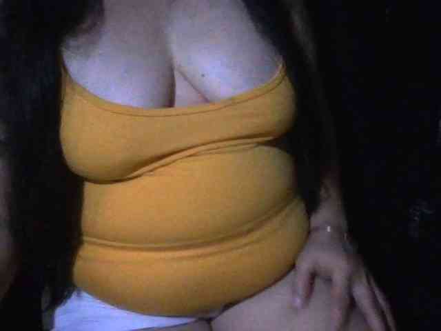 HotSqrt4u webcam