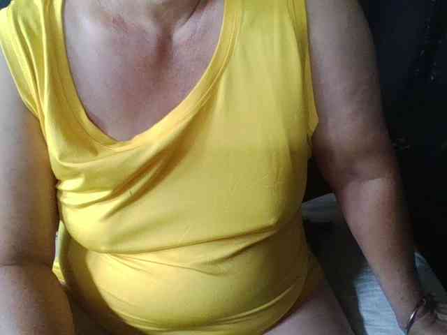 HotSqrt4u webcam