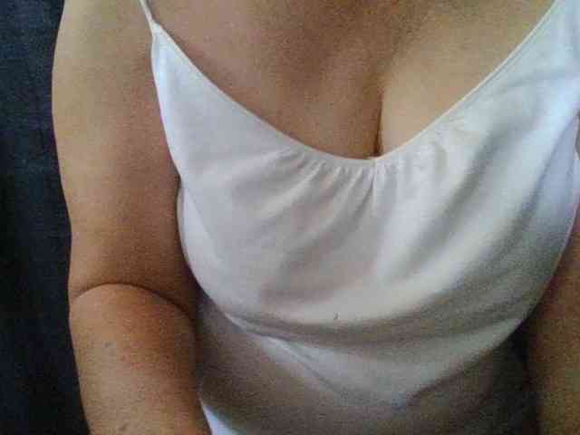 HotSqrt4u webcam