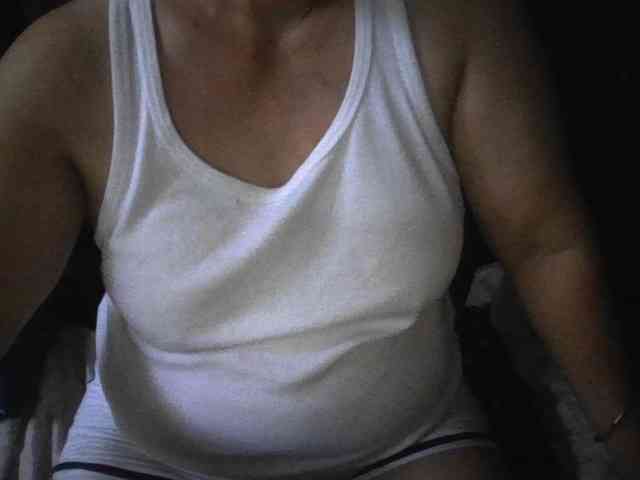HotSqrt4u webcam
