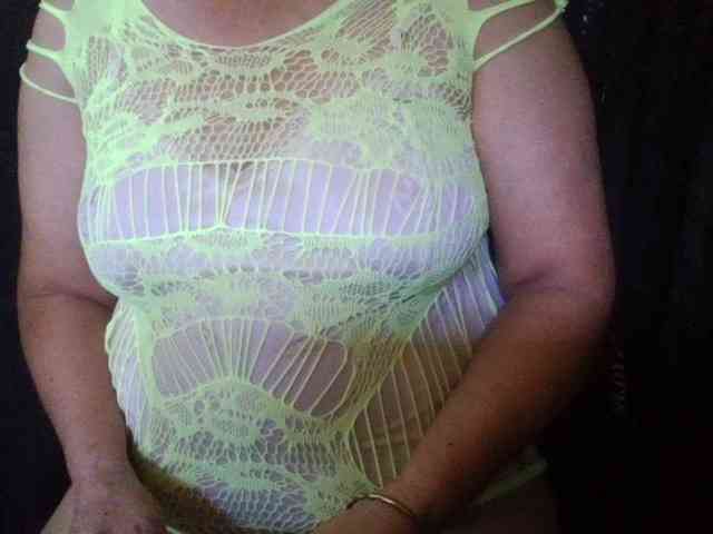 HotSqrt4u webcam