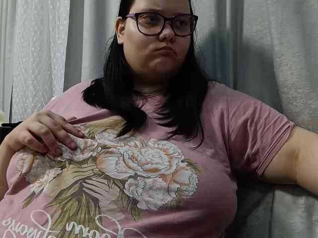 Nency-18 webcam