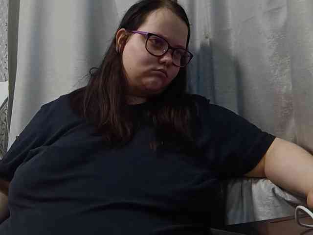 Nency-18 webcam