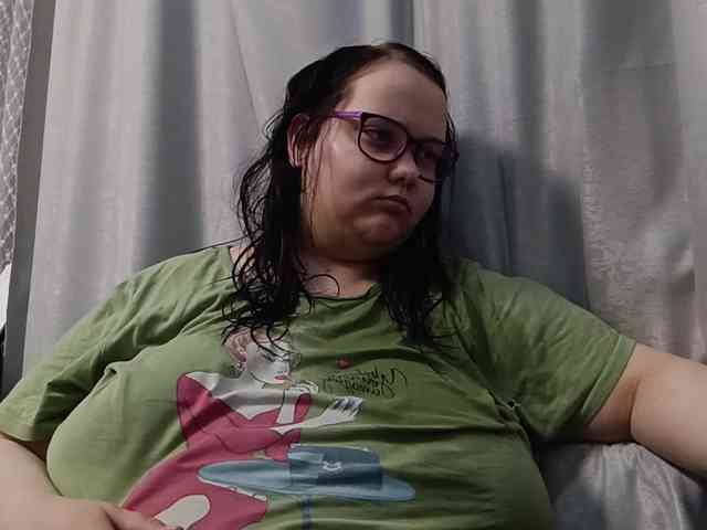 Nency-18 webcam