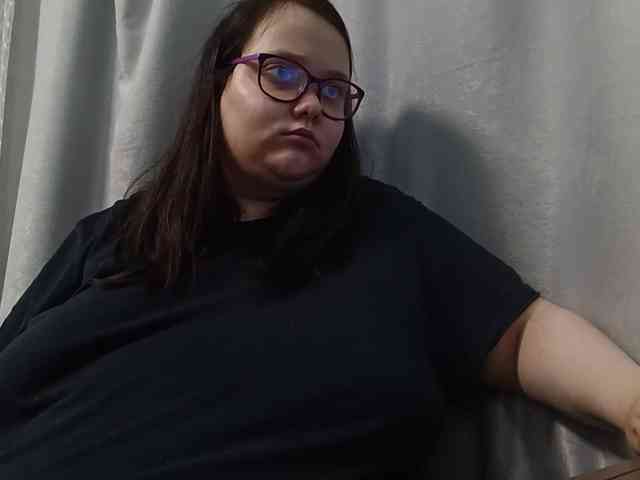 Nency-18 webcam