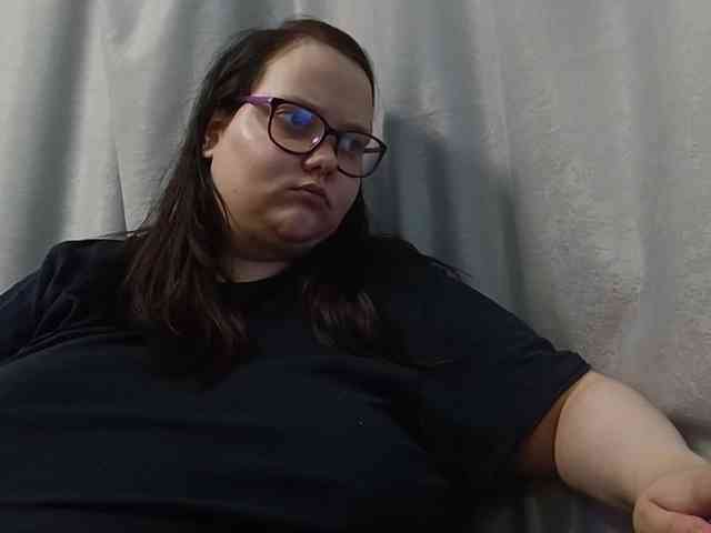Nency-18 webcam