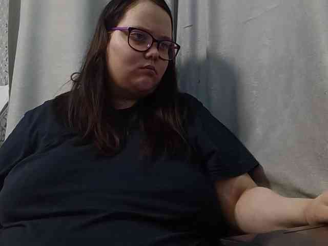 Nency-18 webcam