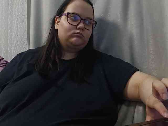 Nency-18 webcam