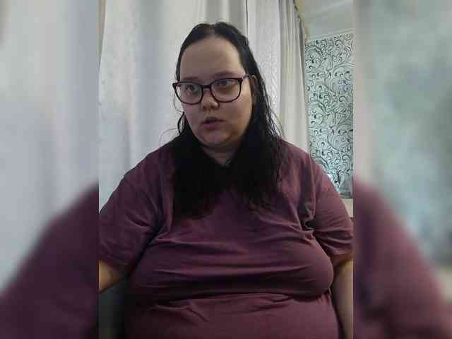 Nency-18 webcam