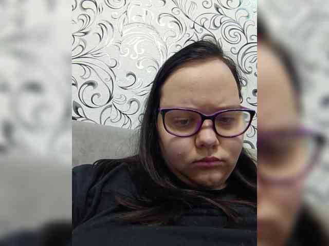 Nency-18 webcam