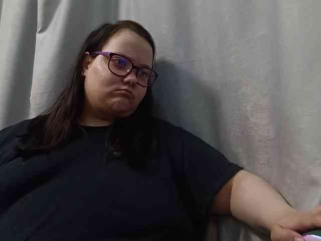 Nency-18 webcam