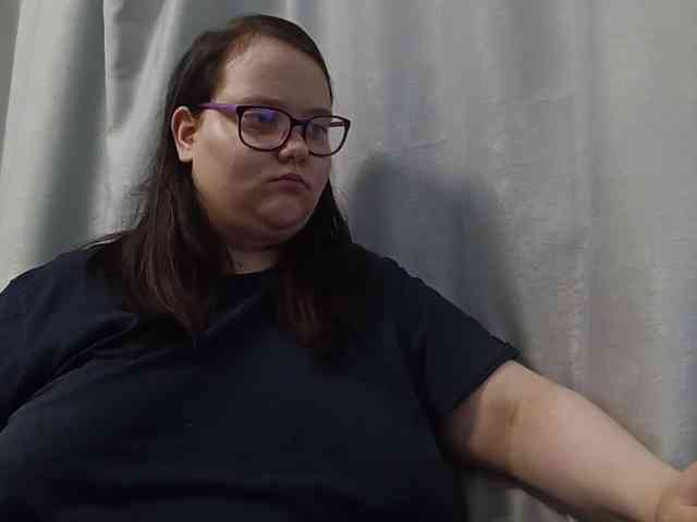 Nency-18 webcam