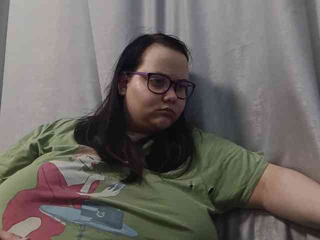 Nency-18 webcam