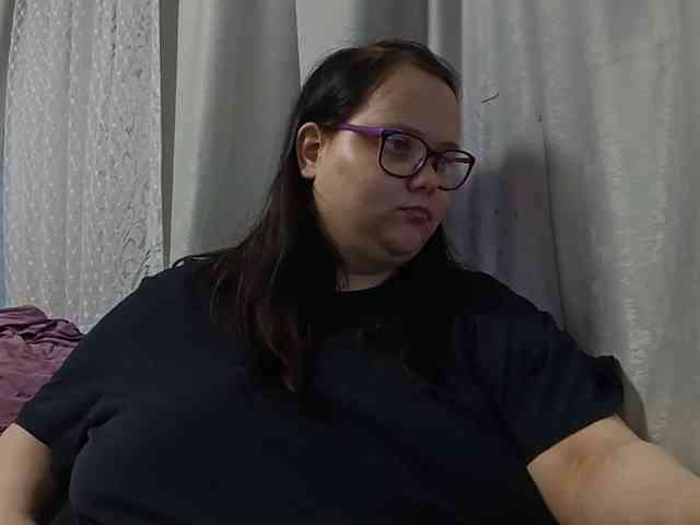 Nency-18 webcam