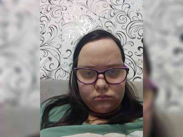 Nency-18 webcam
