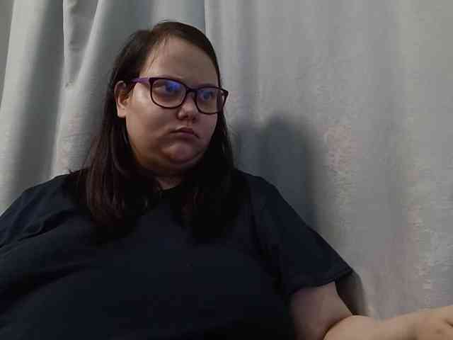 Nency-18 webcam