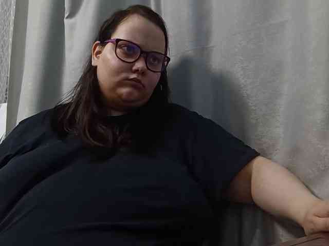 Nency-18 webcam