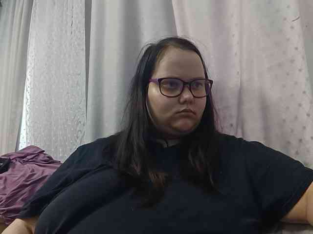 Nency-18 webcam