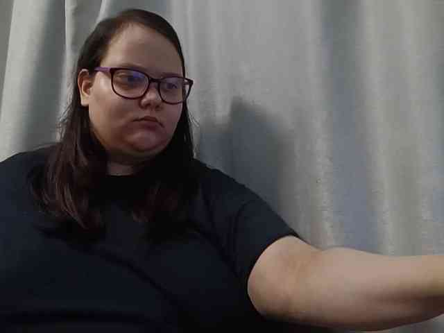Nency-18 webcam