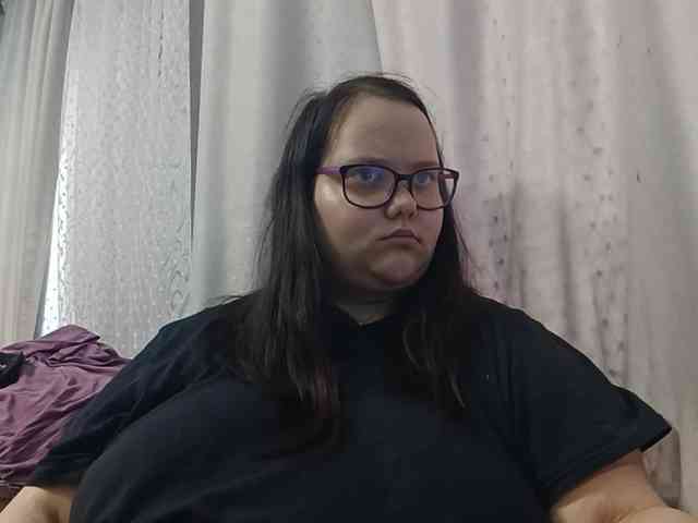 Nency-18 webcam