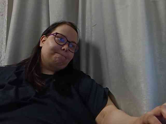 Nency-18 webcam