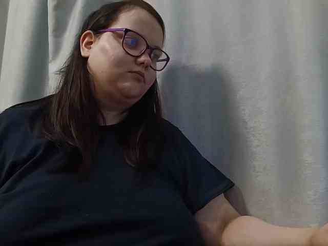 Nency-18 webcam