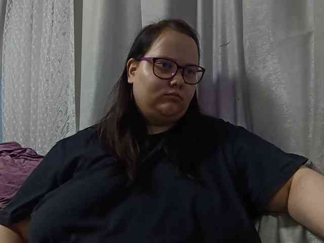 Nency-18 webcam