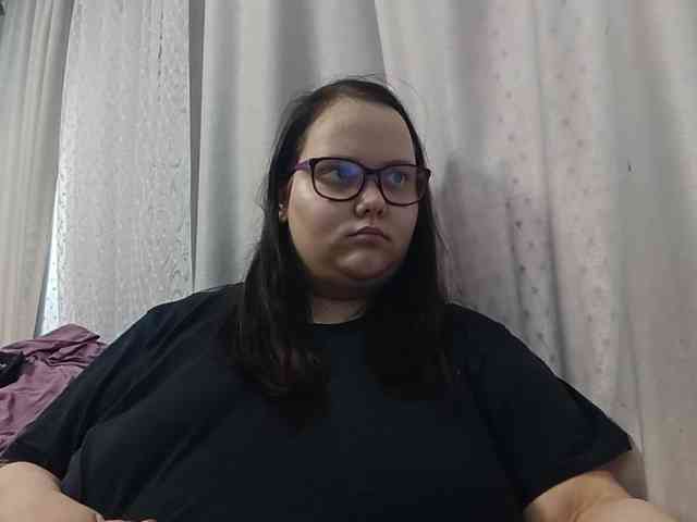 Nency-18 webcam