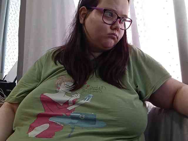 Nency-18 webcam